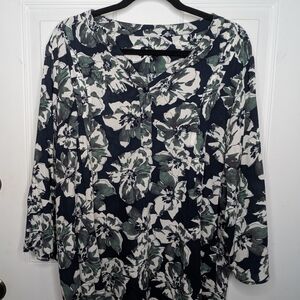 Fun 2 Fun Relaxed Green and Blue Blouse